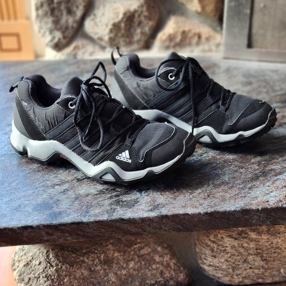 Adidas Black/White Cross Training Sneakers Size 5 - Picture 6 of 15